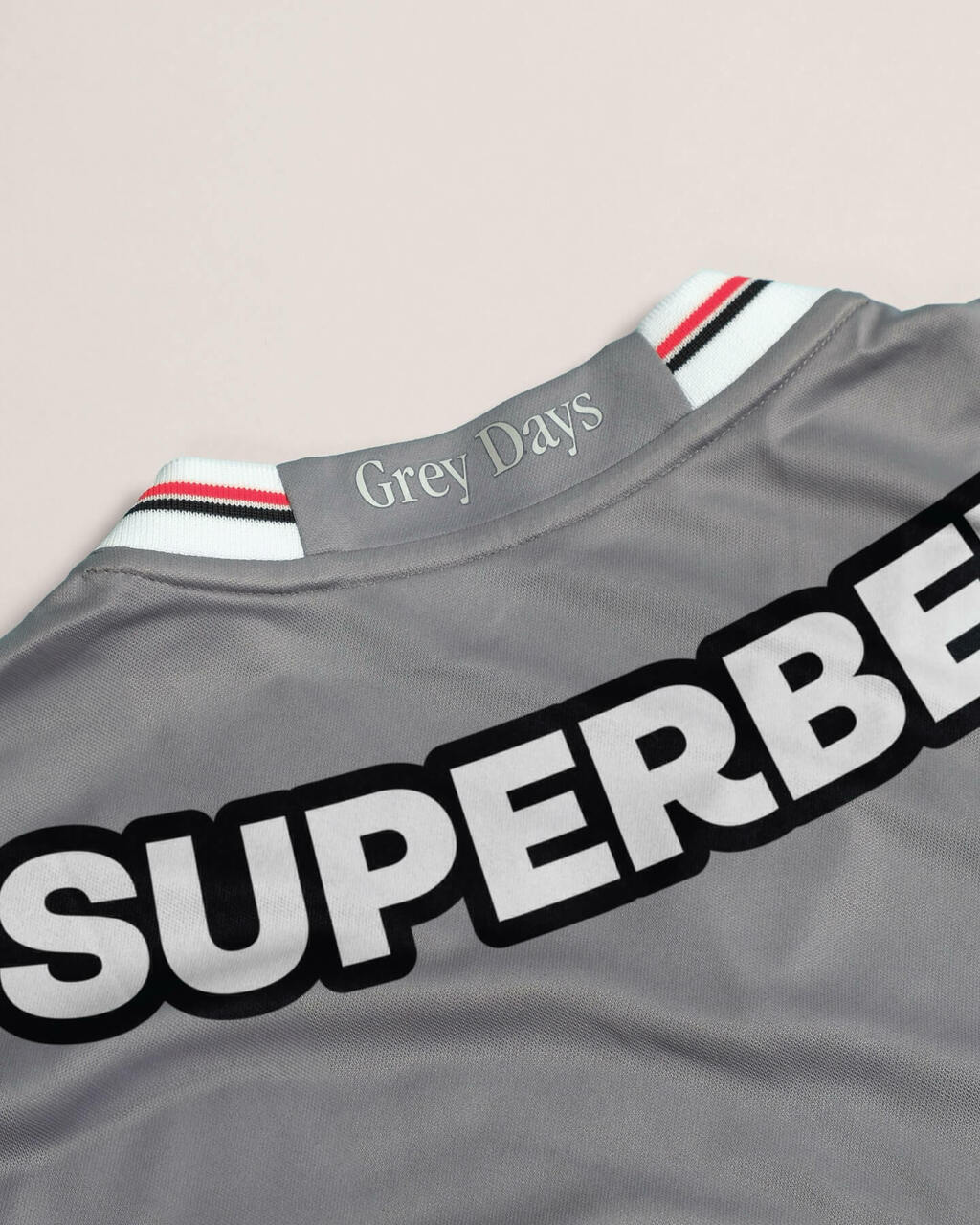 Camisa cinza “Grey Days” do São Paulo 2025 (Special kit)